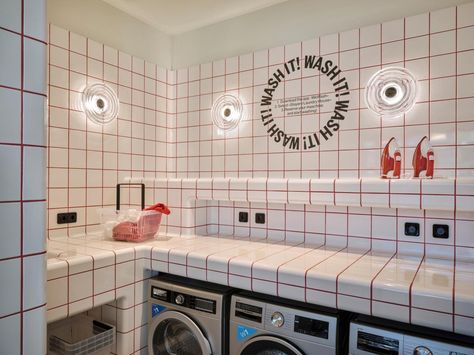 Stayery Guetersloh Hauptbahnhof Kültér fotó